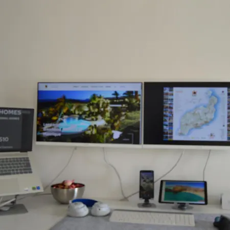 Lava Nomad * 푸에르토 델 카르멘